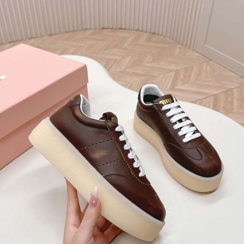 Miu Miu Casual Shoes